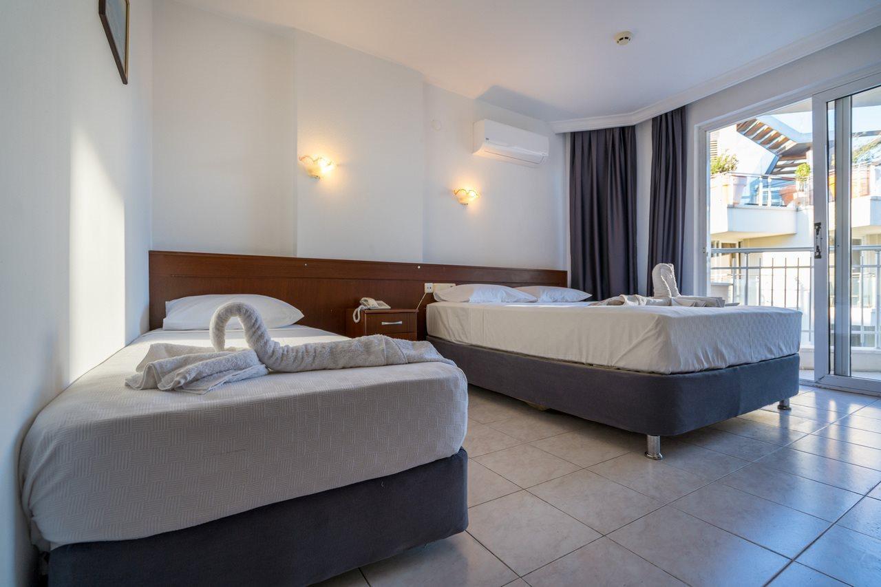 Yuvam Hotel Marmaris Esterno foto