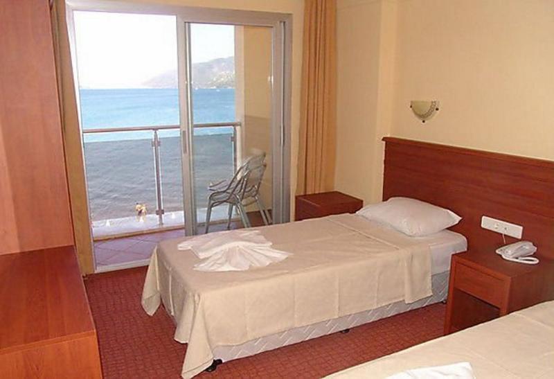 Yuvam Hotel Marmaris Esterno foto